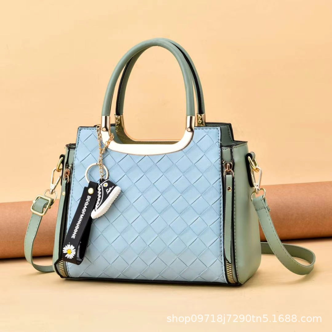 2026 winter minimalist chic woven pattern fashionable trendy pendant new handbag shoulder bag crossbody bag - dropshipping available