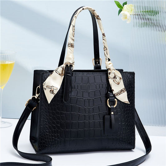 Women's handbag 2026 new trendy fashion commuter casual shoulder embossed crocodile pattern crossbody mom bag women's bag