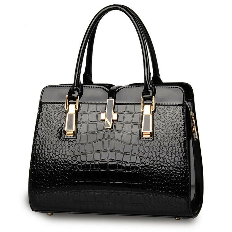 2026 winter fashion: european and american style trendy large capacity women's embossed shoulder bag, crossbody bag, and tote bag - dropshipping available