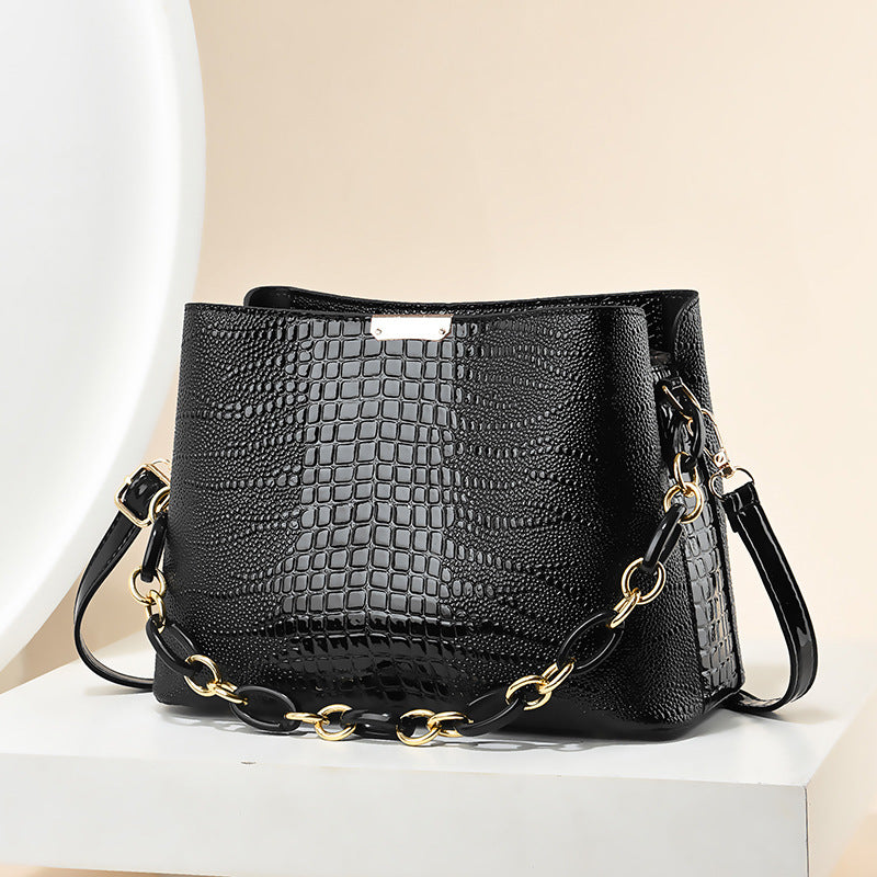Women's bag 2026 new style trendy korean style embossed high-quality texture chain shoulder crossbody bucket bag