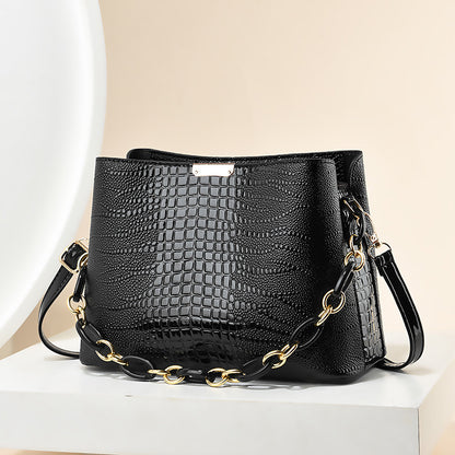 Women's bag 2026 new style trendy korean style embossed high-quality texture chain shoulder crossbody bucket bag