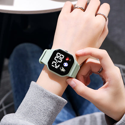 Small square student party watch for men and women ins cold preppy style k-style forest style niche sports luminous digital watch