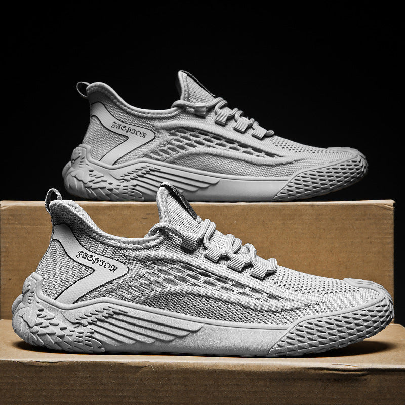 Soft-soled men's shoes, new for spring/summer 2025. flyknit mesh sneakers, breathable running and casual athletic shoes. lightweight knitted trendy footwear