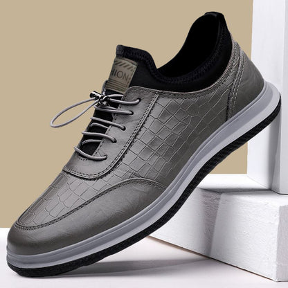 Leather casual shoes for men 2025 spring and autumn one-legged driving shoes business formal men's shoes k-style soft-soled shoes for men