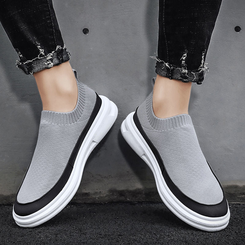 Men's shoes 2025 spring/summer new arrivals: slip-on athletic shoes with sock-lining, breathable, korean style fashion casual sneakers