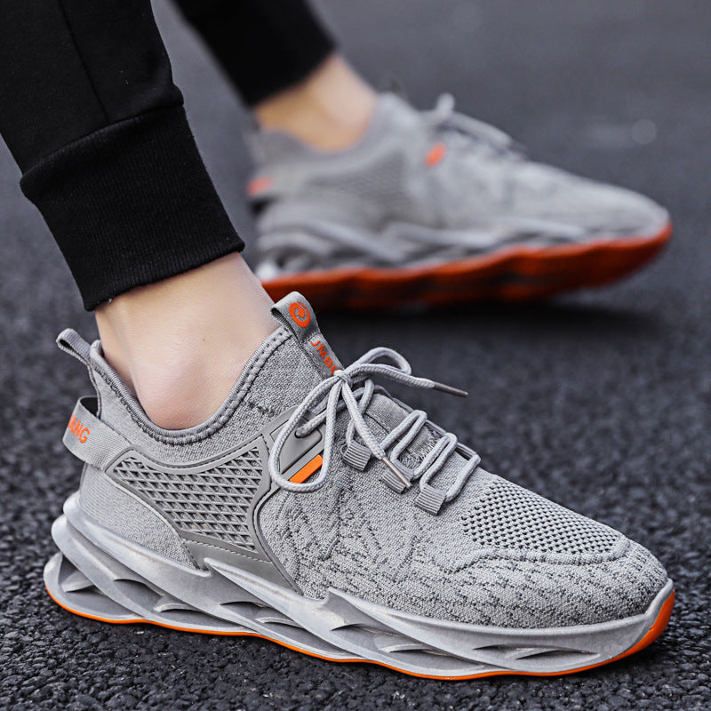 Mesh casual men's shoes 2025 new flyknit breathable solid color blade shoes trendy running sneakers cross-border export