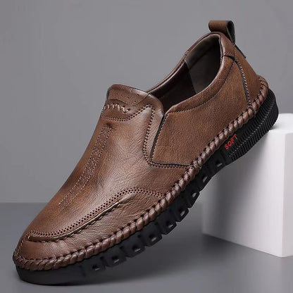 Soft sole leather loafers for men, spring/autumn 2025 new collection, slip-on business driving shoes, cross-border casual leather shoes