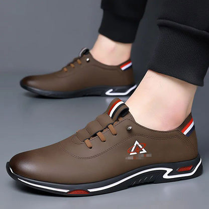 Soft bottom casual shoes men 2025new arrival breathable one-leg flat leather shoes british driving soft bottom beanie shoes men