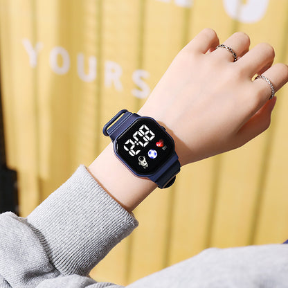 Small square student party watch for men and women ins cold preppy style k-style forest style niche sports luminous digital watch