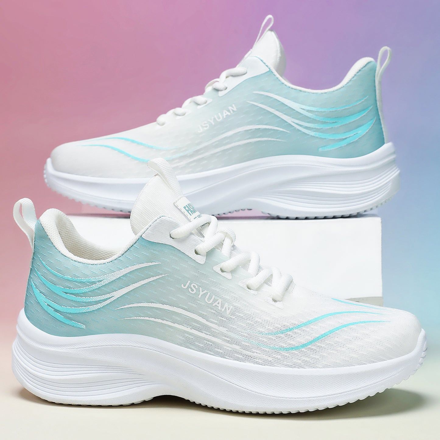 Women's spring lightweight athletic shoes - breathable running shoes, trendy cross-border casual sneakers, flyknit single shoes