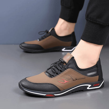 Soft-soled men's shoes, new for spring/summer 2025. casual leather slip-on sneakers, british style low-top, easy slip-on design. wholesale