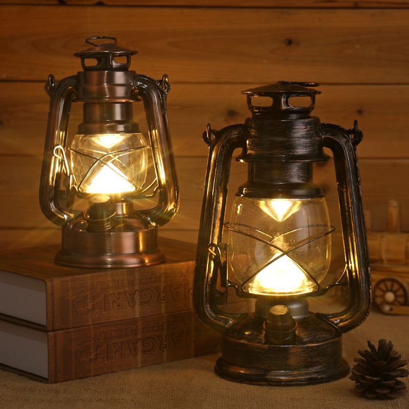 Retro AA Battery Horse Light Camp Light LED Portable Kerosene Light Camping Light Camping Tent Light Wrought Iron Ornament