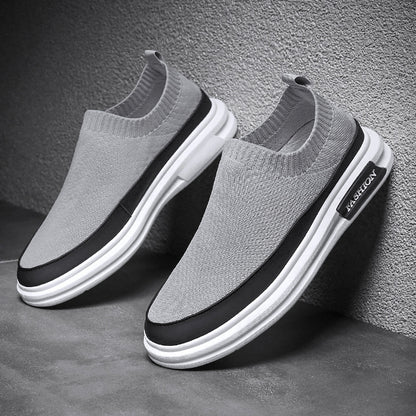 Men's shoes 2025 spring/summer new arrivals: slip-on athletic shoes with sock-lining, breathable, korean style fashion casual sneakers