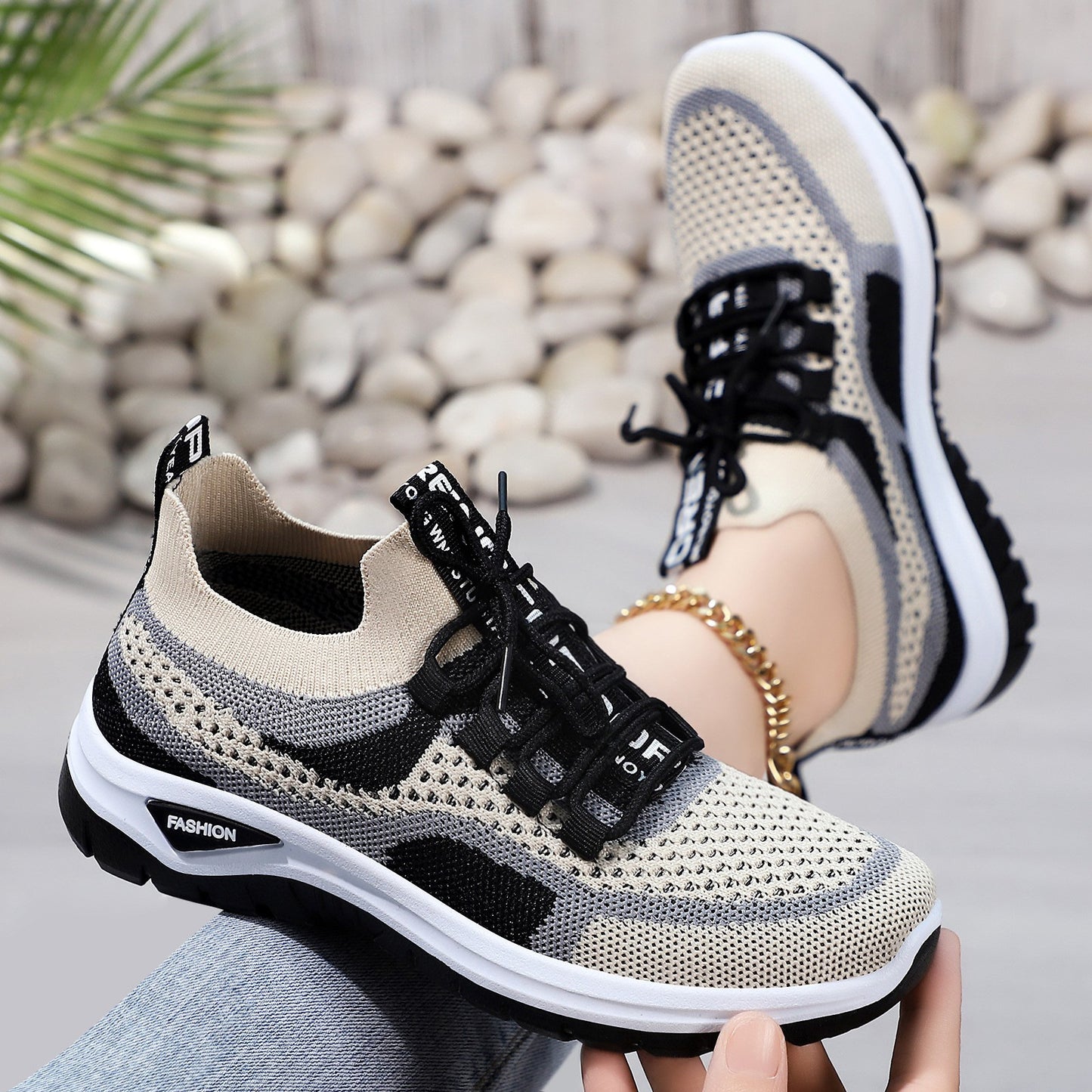 Women's plus size athletic shoes - flyknit mesh, low-cut, lightweight casual sneakers, comfortable and versatile single shoes for women