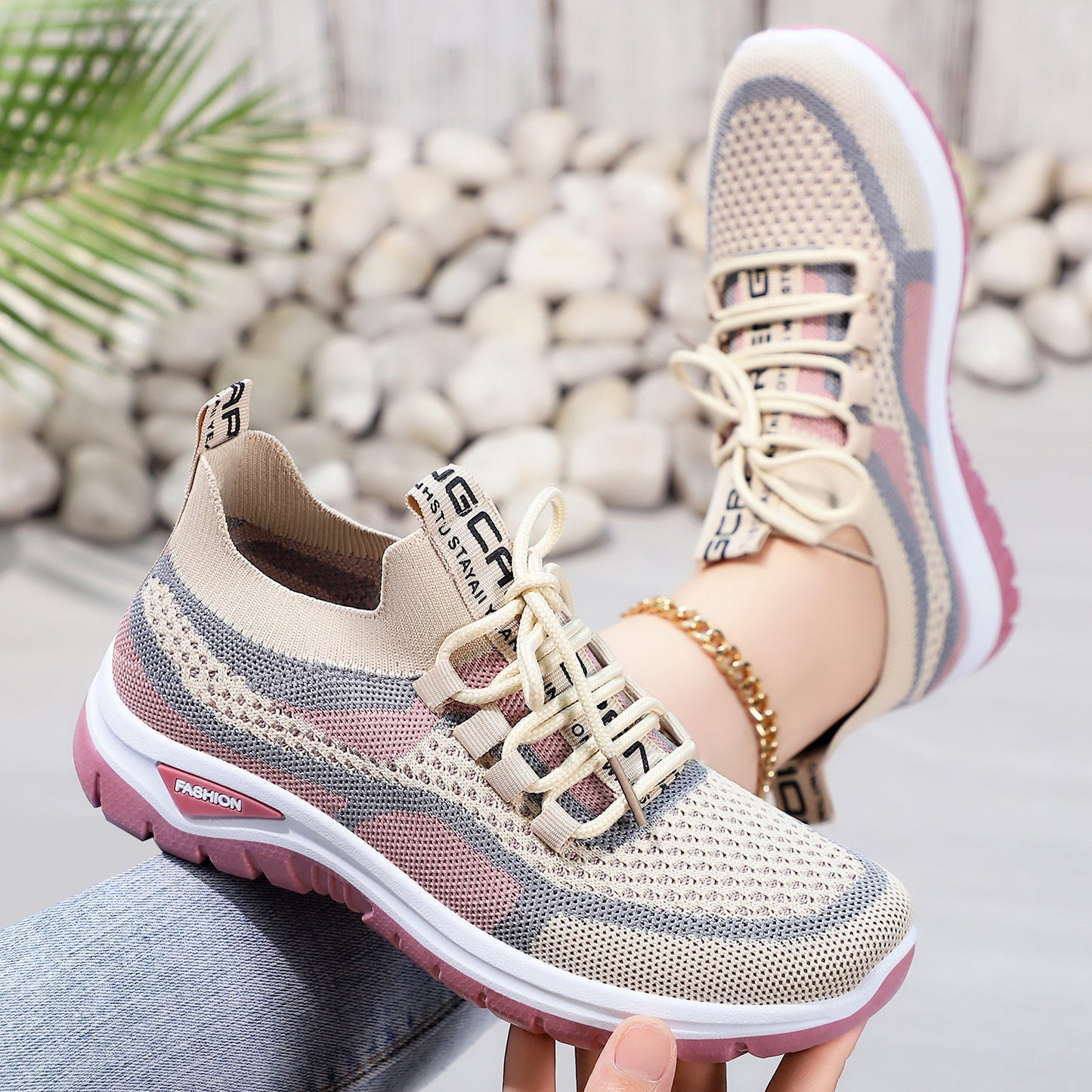 Women's plus size athletic shoes - flyknit mesh, low-cut, lightweight casual sneakers, comfortable and versatile single shoes for women
