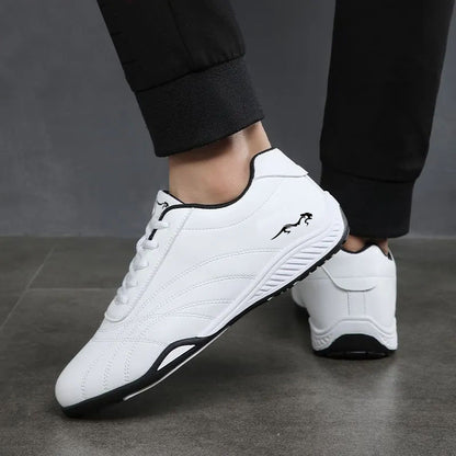 Men's new travel shoes soft sole leather trendy casual shoes fashionable lightweight men's sneakers cross-border wholesale