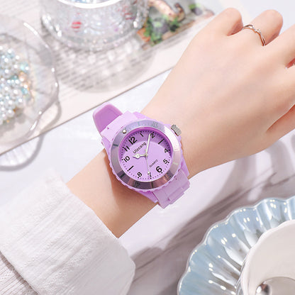 New wish hot-selling fresh sport silicone fashion racing business quartz couple watch wholesale