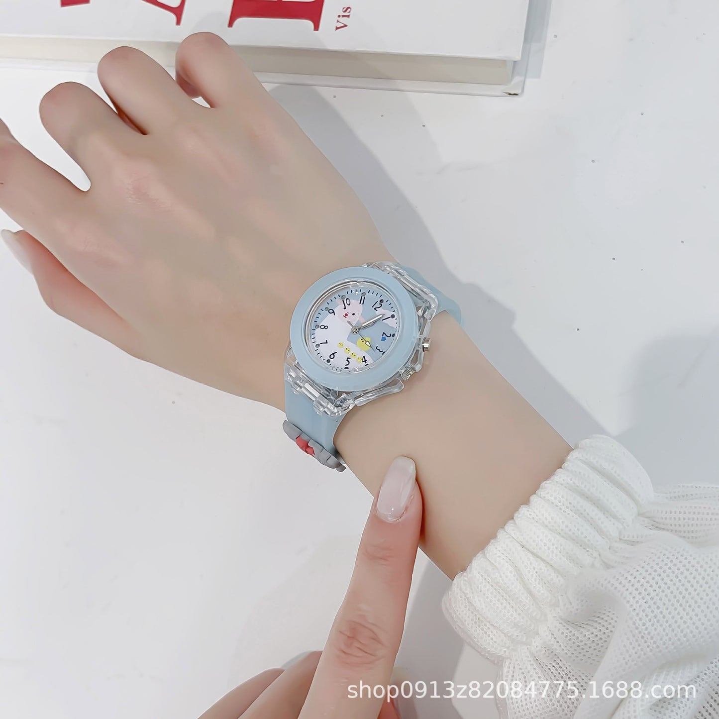 Wholesale new cartoon kids' watches for elementary school students - colorful flashing light, luminous watch with plush figure, silicone electronic watch