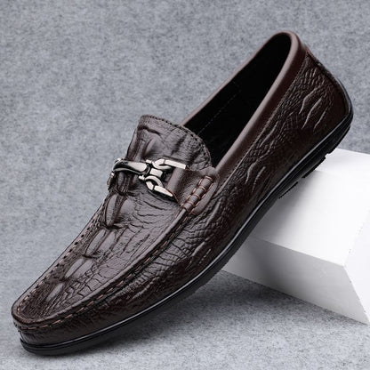 Men's flat casual shoes summer crocodile pattern slip-on loafers lightweight soft sole british leather shoes cross-border