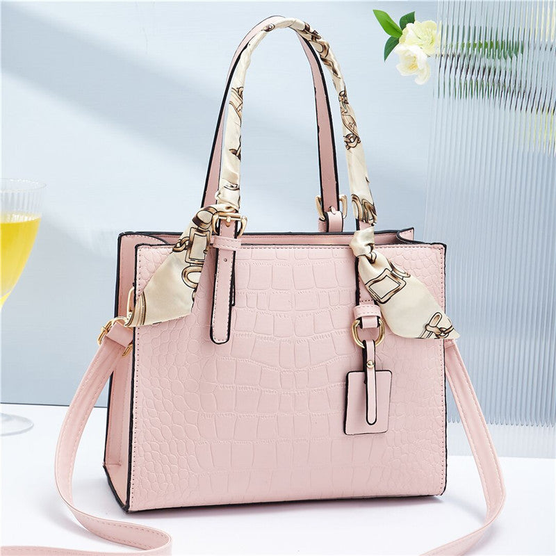 Women's handbag 2026 new trendy fashion commuter casual shoulder embossed crocodile pattern crossbody mom bag women's bag