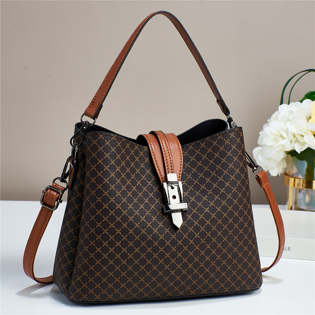 Large-capacity bag for women 2026new arrivaltrendyniche styleaccessible luxury texture bucket bagfashioncontrast colorwork clothing shoulder bag