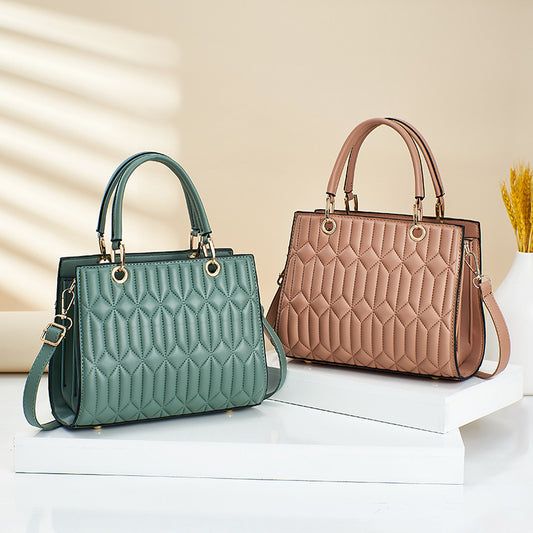 Women's bag 2026 new korean style diamond pattern ladies tote bag large capacity casual women's bag fashionable casual mom bag
