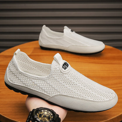 Breathable hollow men's shoes 2025 slip-on lightweight casual shoes mesh men's fly knitting trendy shoes driving doudou shoes