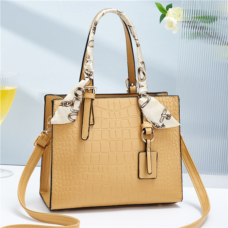 Women's handbag 2026 new trendy fashion commuter casual shoulder embossed crocodile pattern crossbody mom bag women's bag