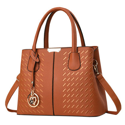 【british mary】2026 new trendy fashion soft leather embroidered middle-aged mom bag cross-border women's handbag