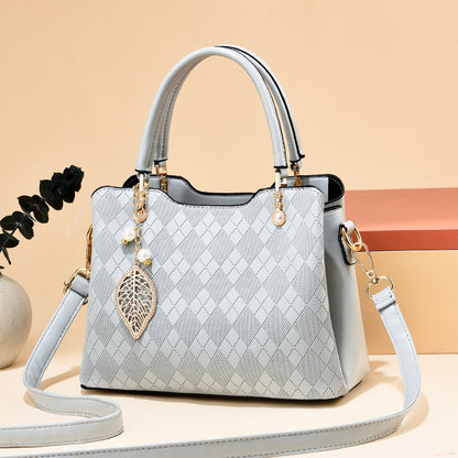 Women's handbag tote 2026 diamond quilted embossed solid color minimalist large capacity commuter fashion shoulder crossbody bag - dropshipping available