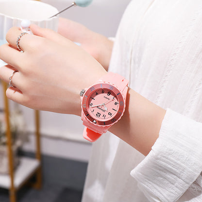 New wish hot-selling fresh sport silicone fashion racing business quartz couple watch wholesale