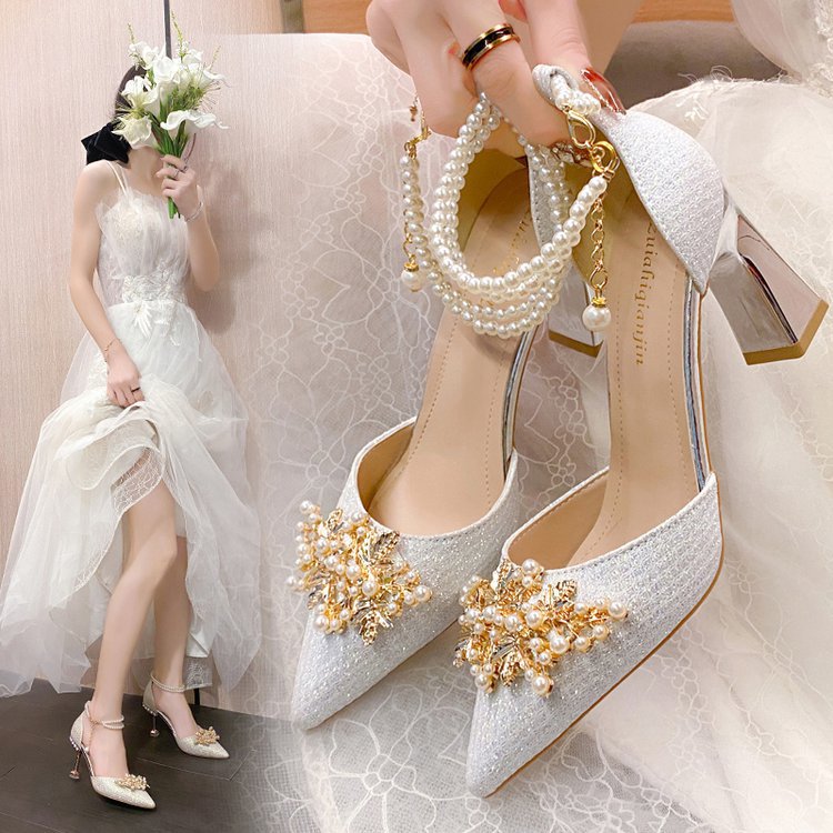 2026 autumn new sequined wedding shoes women's thin heels shallow mouth hollow single shoes pearl buckle high heels banquet