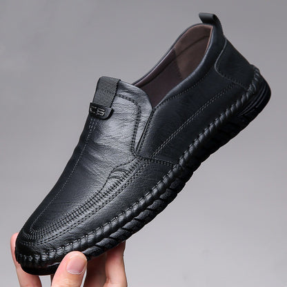Men's leather loafers: round toe, soft sole, casual slip-ons - trendy driving shoes for comfortable mid-life men - cross-border style